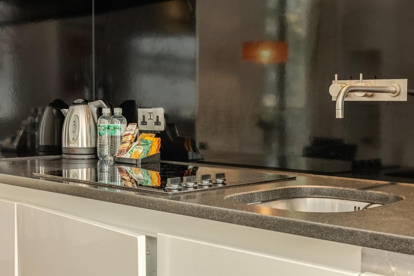 Modern Deluxe Greenwich - Great Transport Links Appartamento *